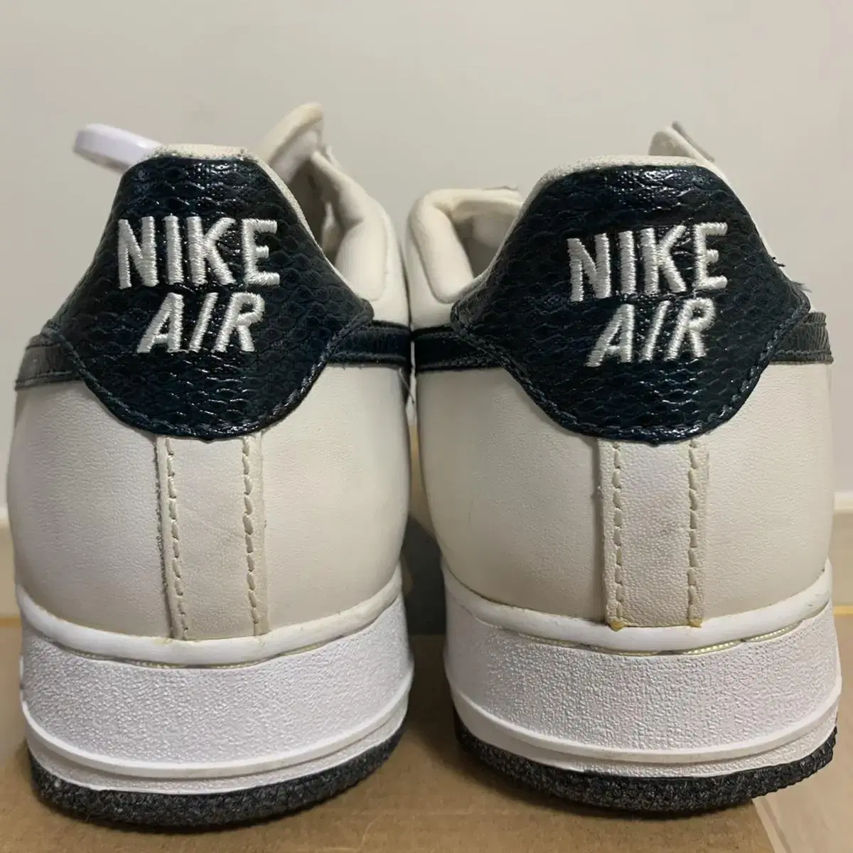 나이키 에어포스원 남뱀 1996 OG air force 1