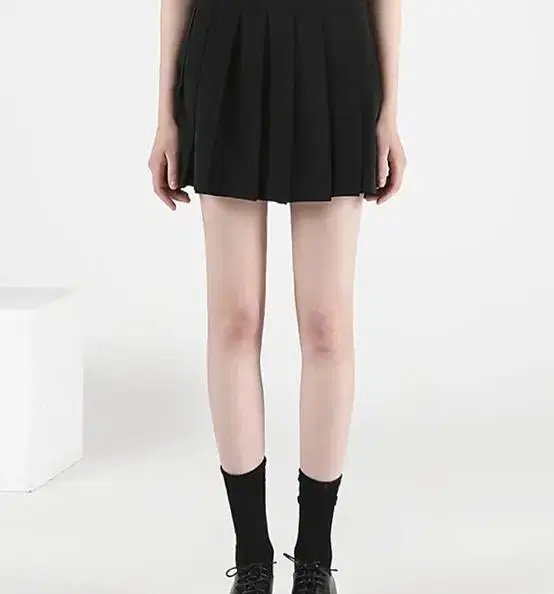 New) Urban Dress Pleated Slim Skirt Black XS