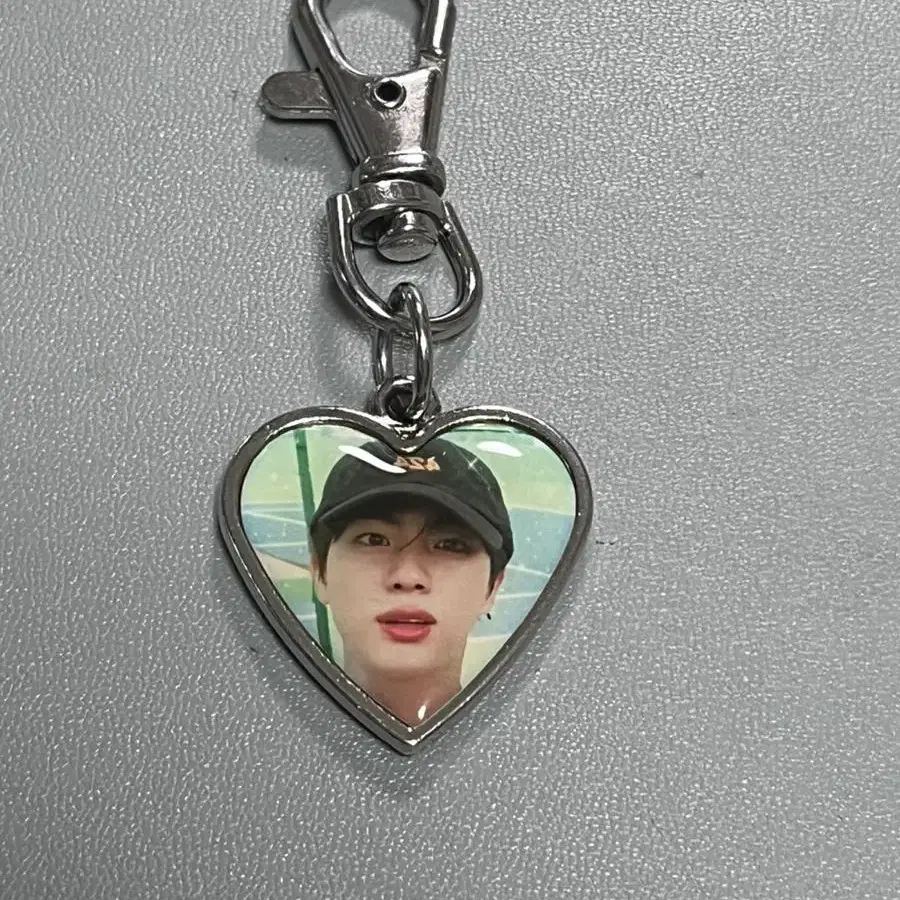 방탄 석진 하트키링