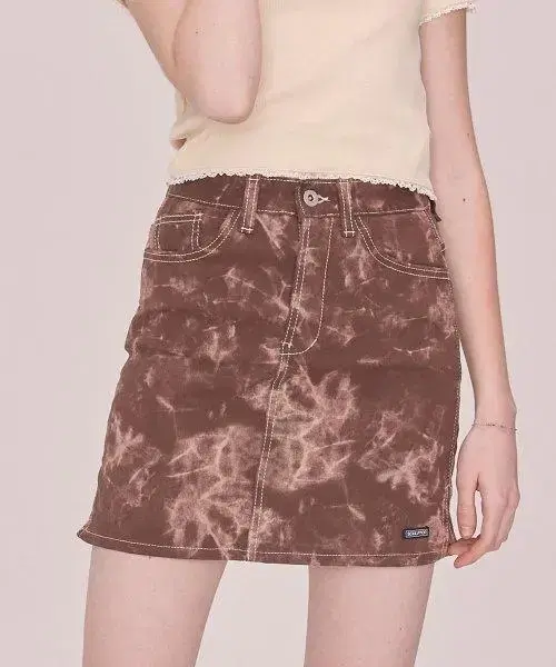 Sculptor Tie Dye Denim Skirt[REDDISH BROWN] by Sculptor