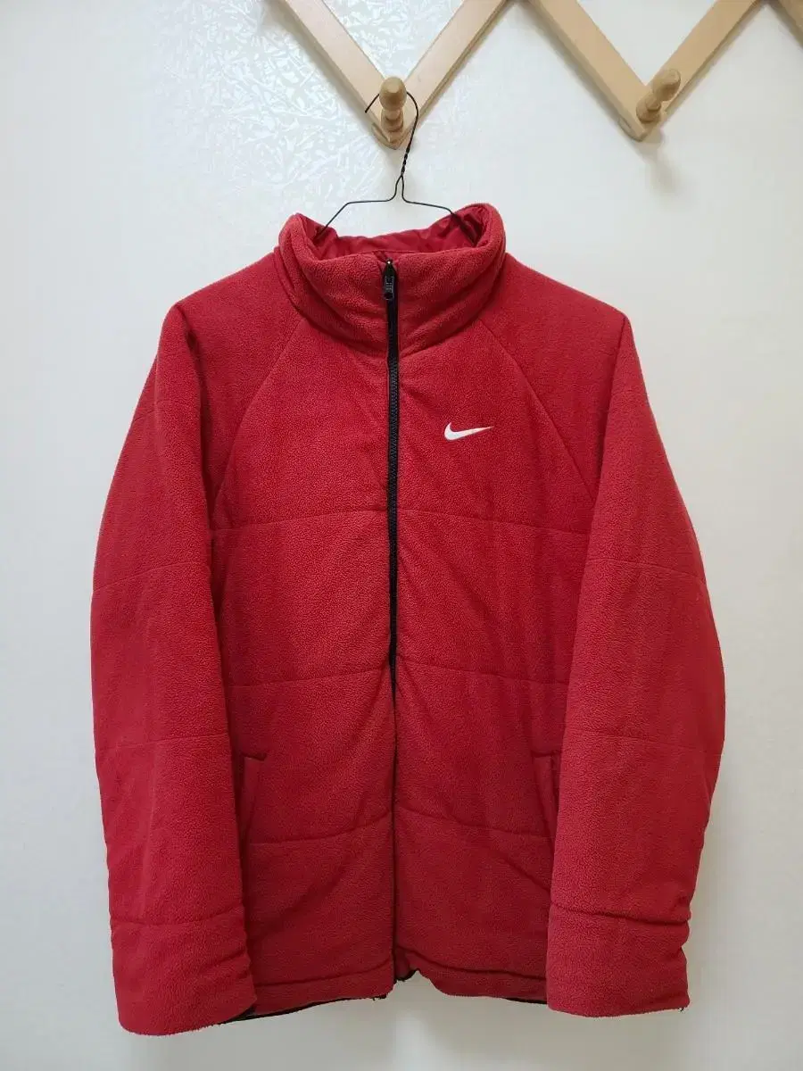 [L] Nike Double-Sided Red Hooded Windbreaker