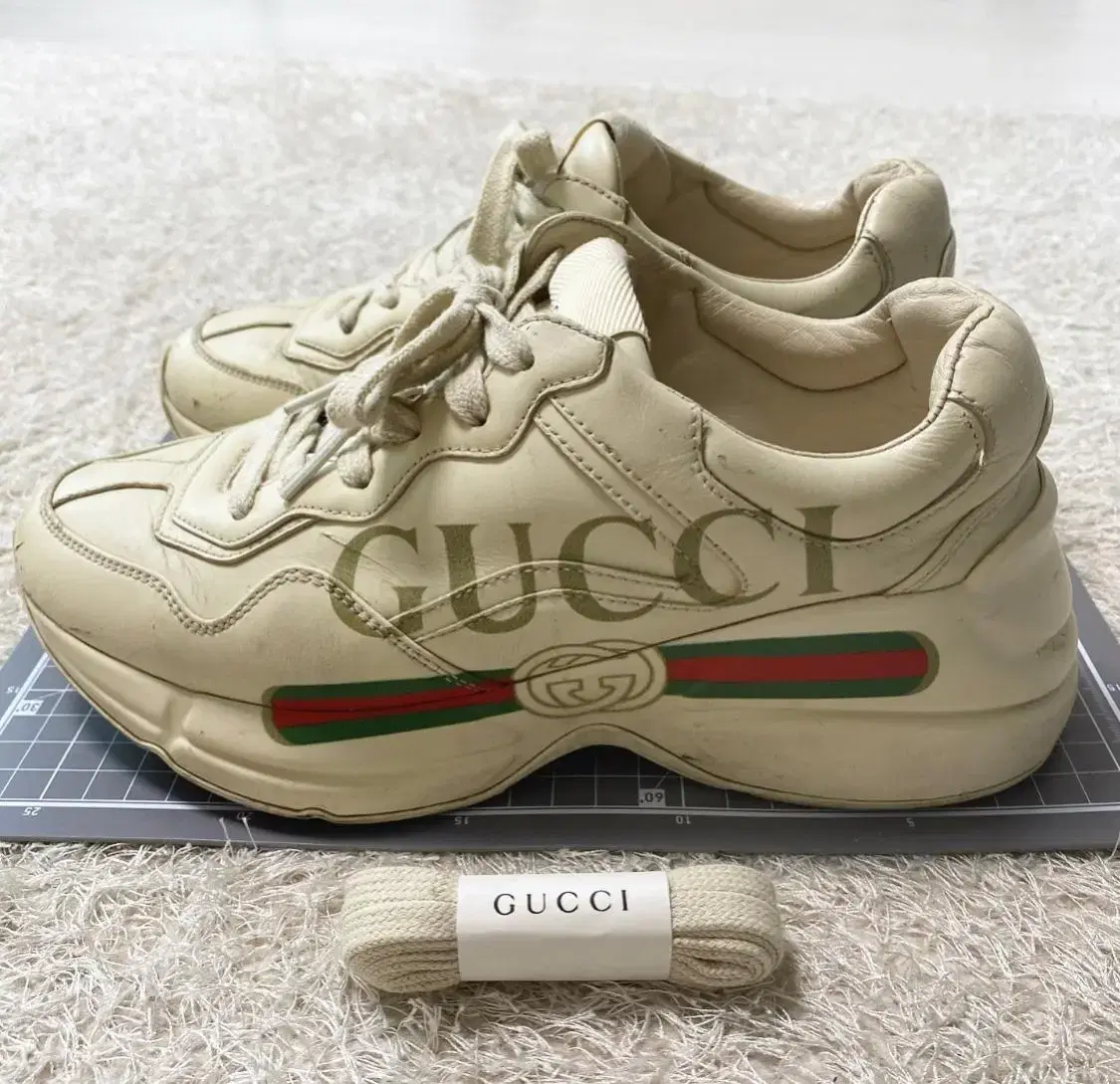 명품[정품]GUCCI/구찌 라이톤 신발