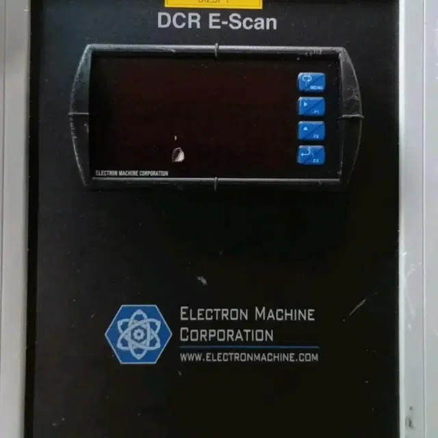 DCR E-SCAN 디지털 임계 각도굴절계