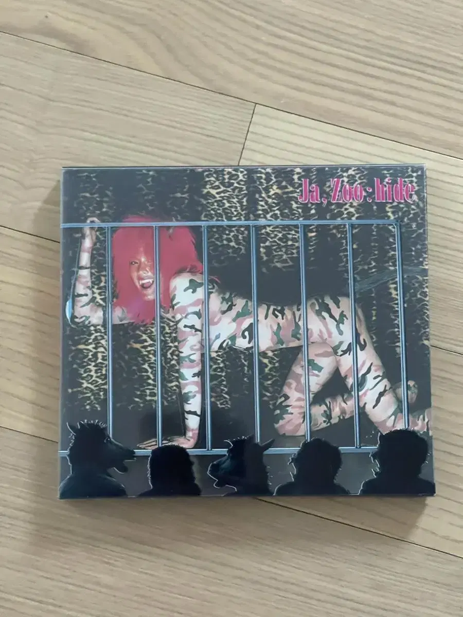 Hide - Ja, Zoo