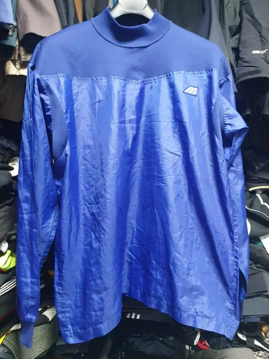 (Emizuno) Windbreaker T-shirt 105