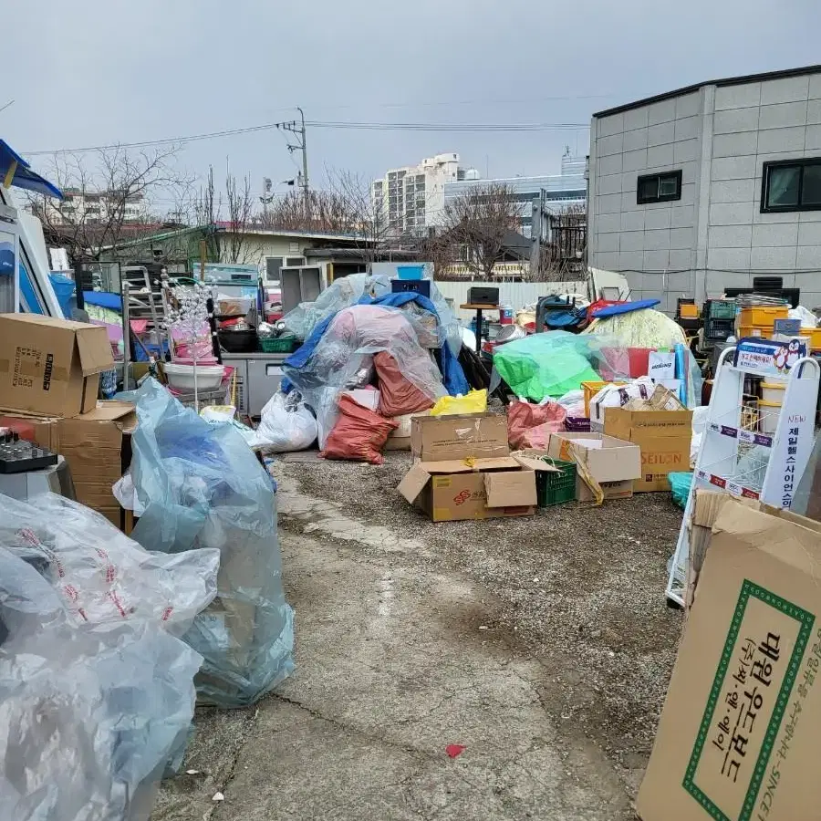 전곡 중고 여자옷 냉장고 선반 컴퓨터 가구 팝니다