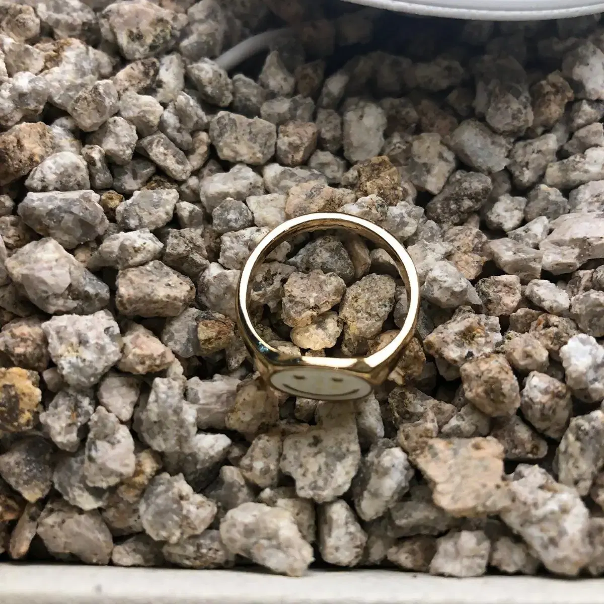 Vintage Gold Smile ring