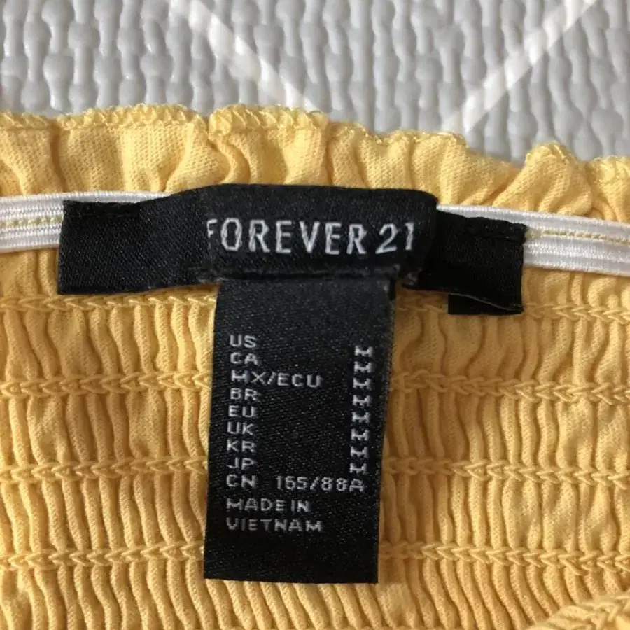 FOREVER 21 크롭나시 (노란색)