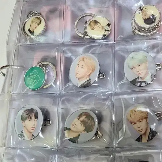 방탄 공식MD 캔뱃지,마그넷,키링 일괄