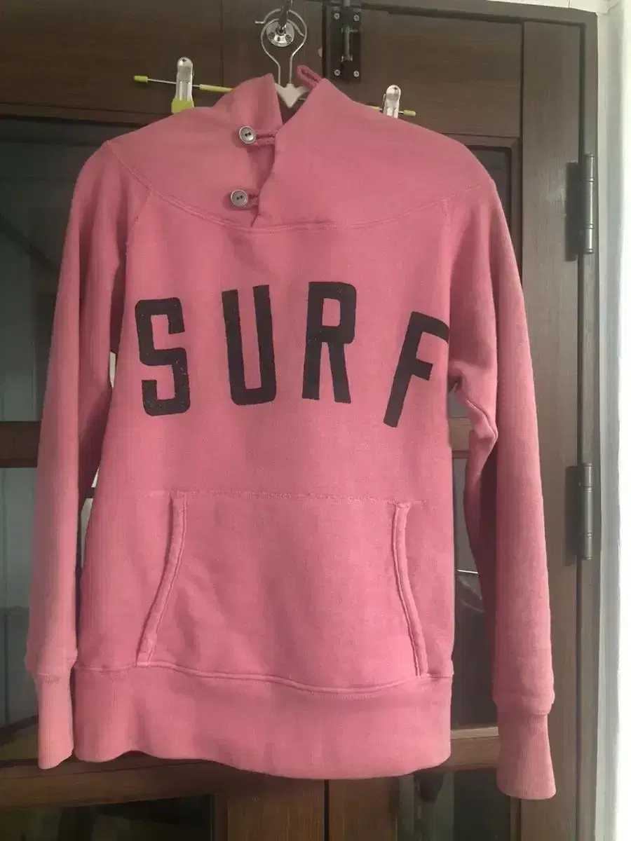 캐피탈 SURF 후드티