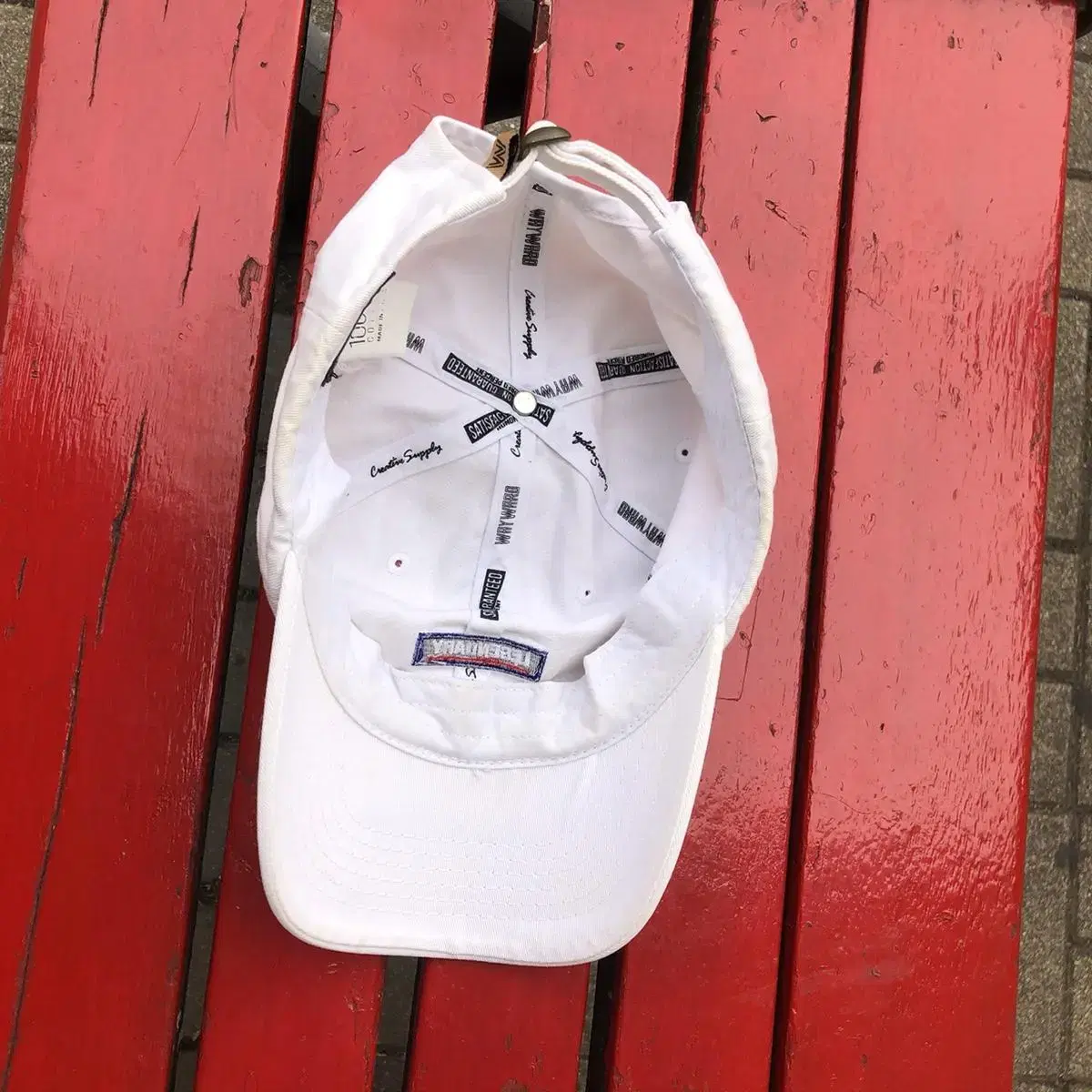 Vintage Waywaro white cap