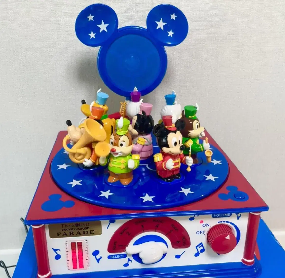 Disney action music box for sale. Yes