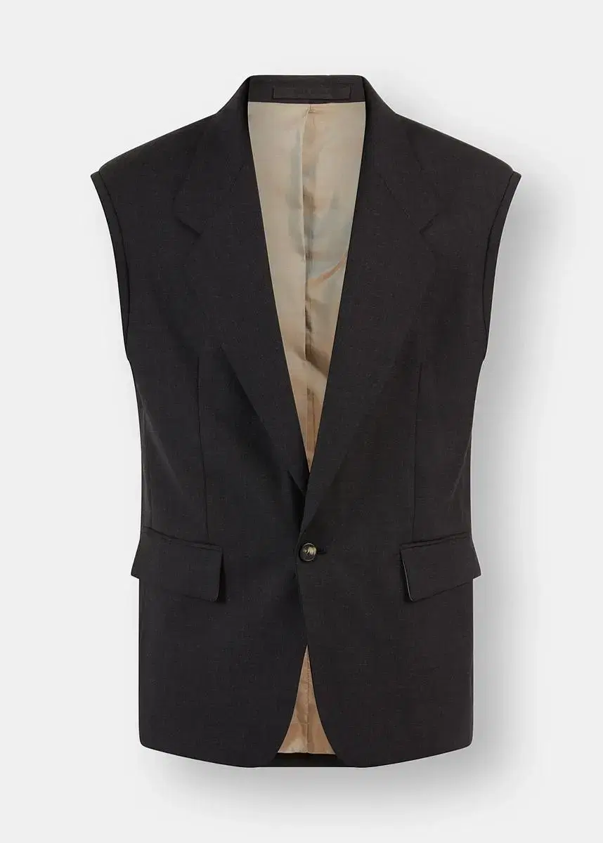 Pierre & Marie 7th Sleeveless Blazer