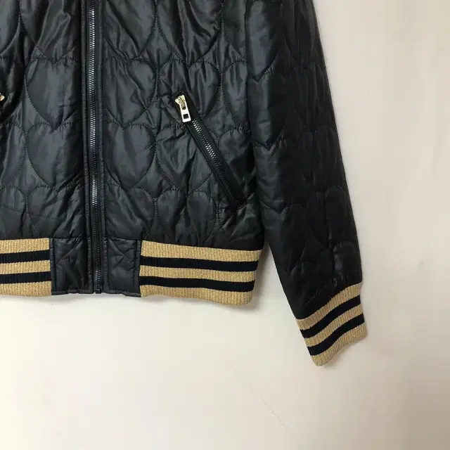 Vintage Adidas heart black gold jp