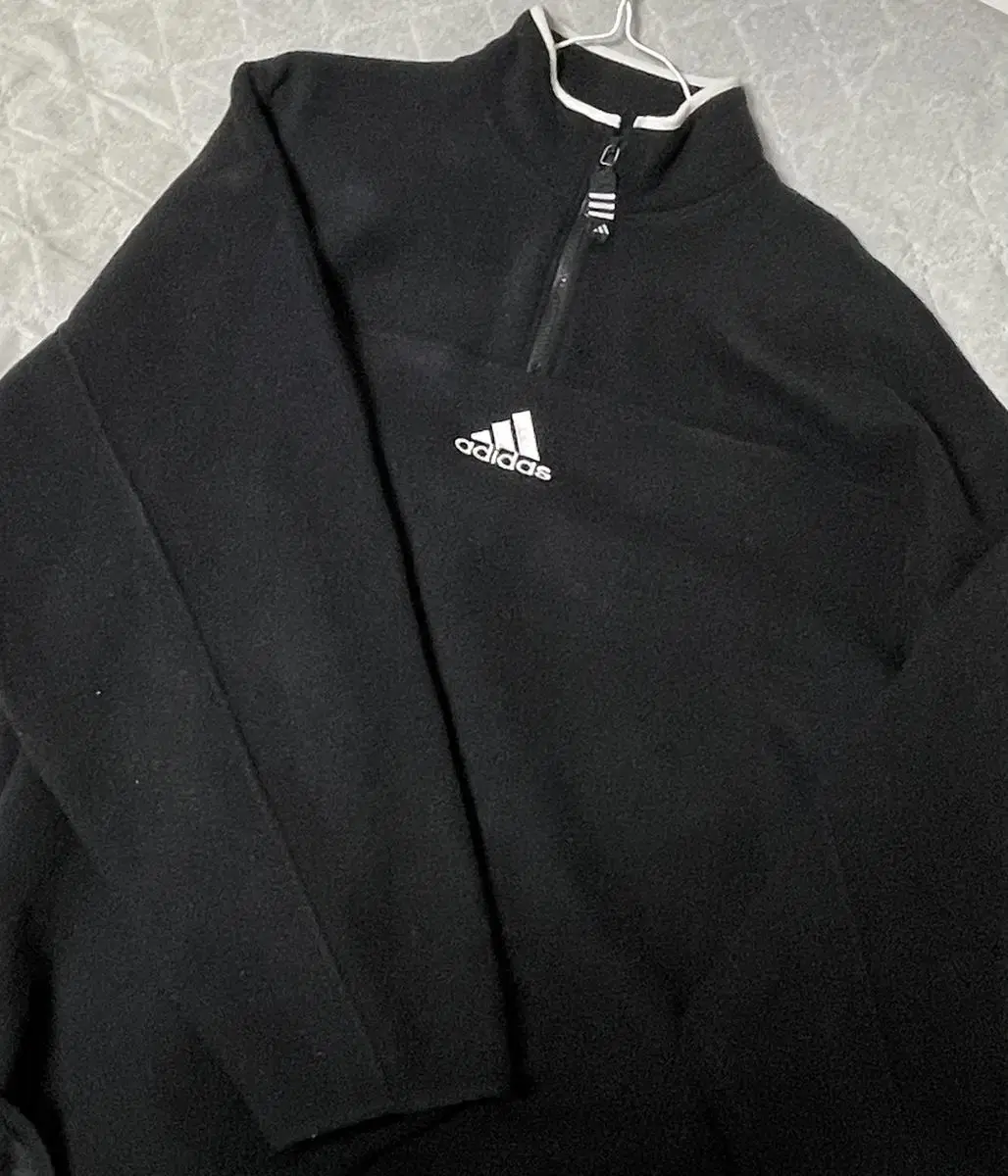 Genuine Adidas Vahn Vahn (Unisex)