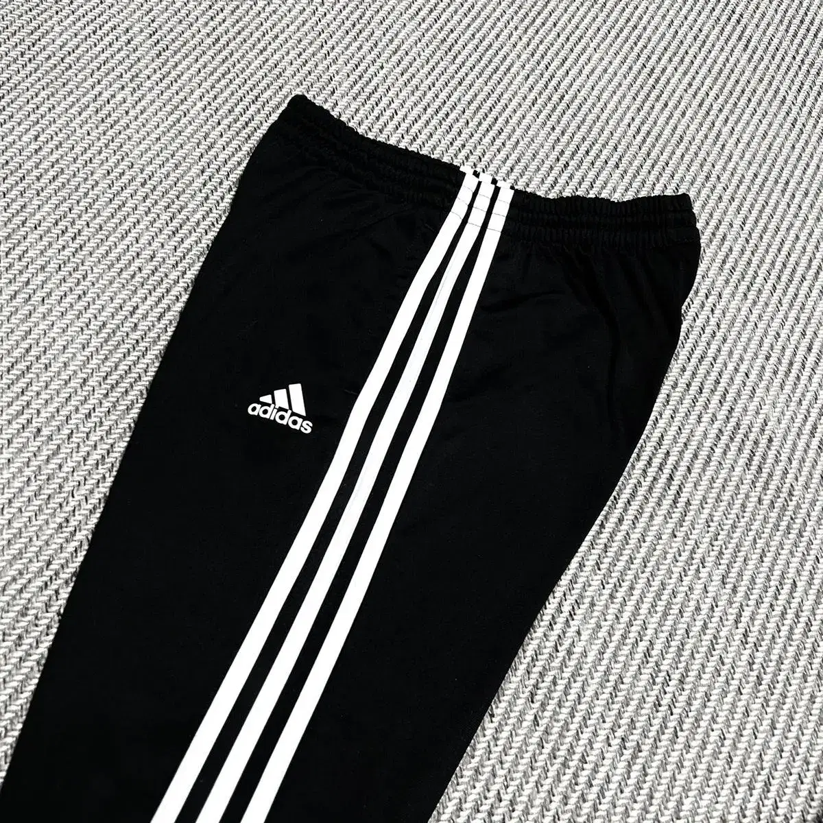 [ S ] adidas 아디다스 검/흰 삼선 트레이닝 트랙 팬츠