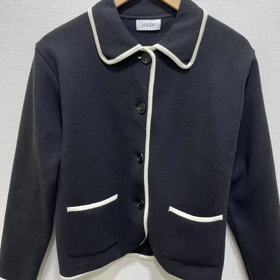 엽페 엽페 LINE KNIT JACKET