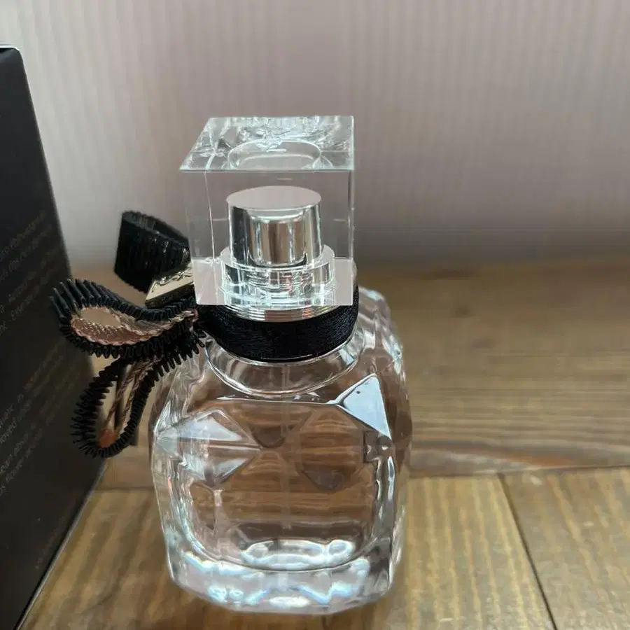 입생로랑 몽파리 오드 뚜알렛 루미에르 30ml