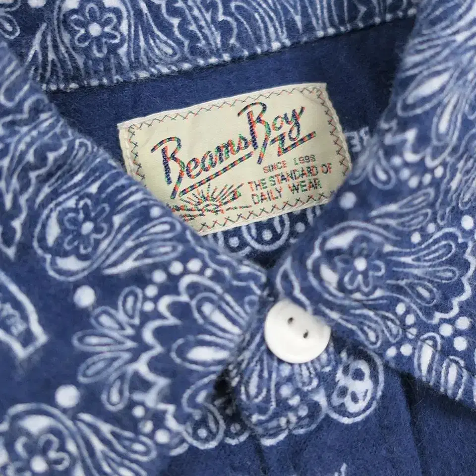 beamsboy 빔즈보이 bandana shirt