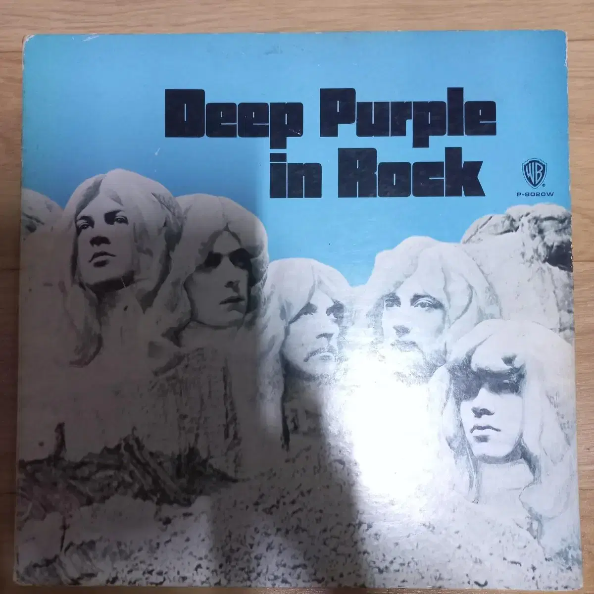 Lp중고 딥 퍼플 Deep Purple in Rock 음반 판매합니다.