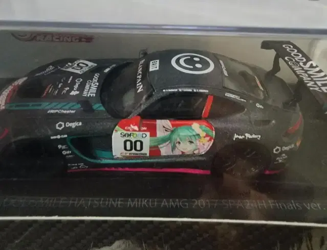 1/64 GoodSmile Hatsune Miku AMG 2017 SPA