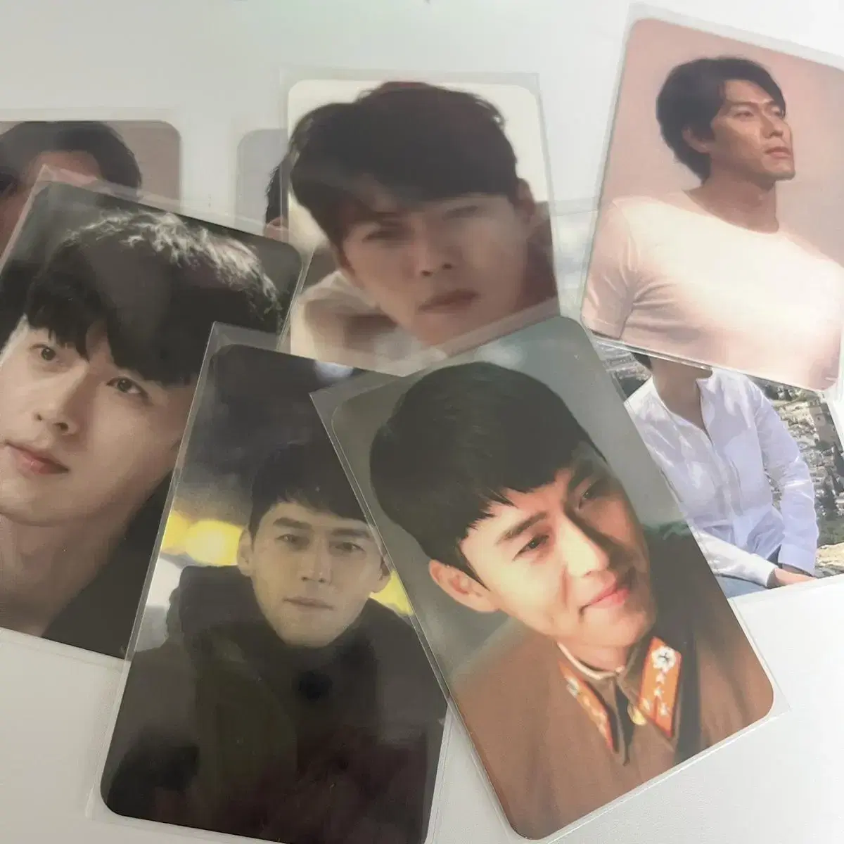 Hyunbin photocard sells (8 total)