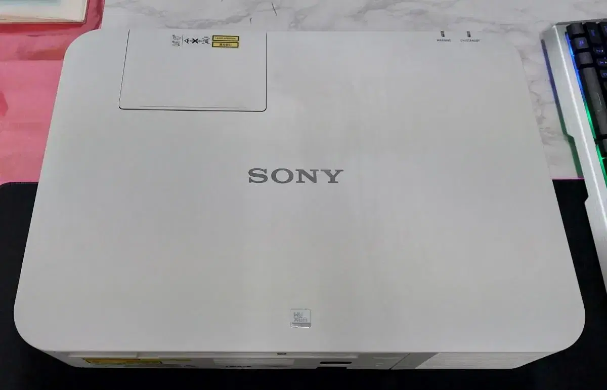 Sony  ph z10   레이저  빔프로젝터