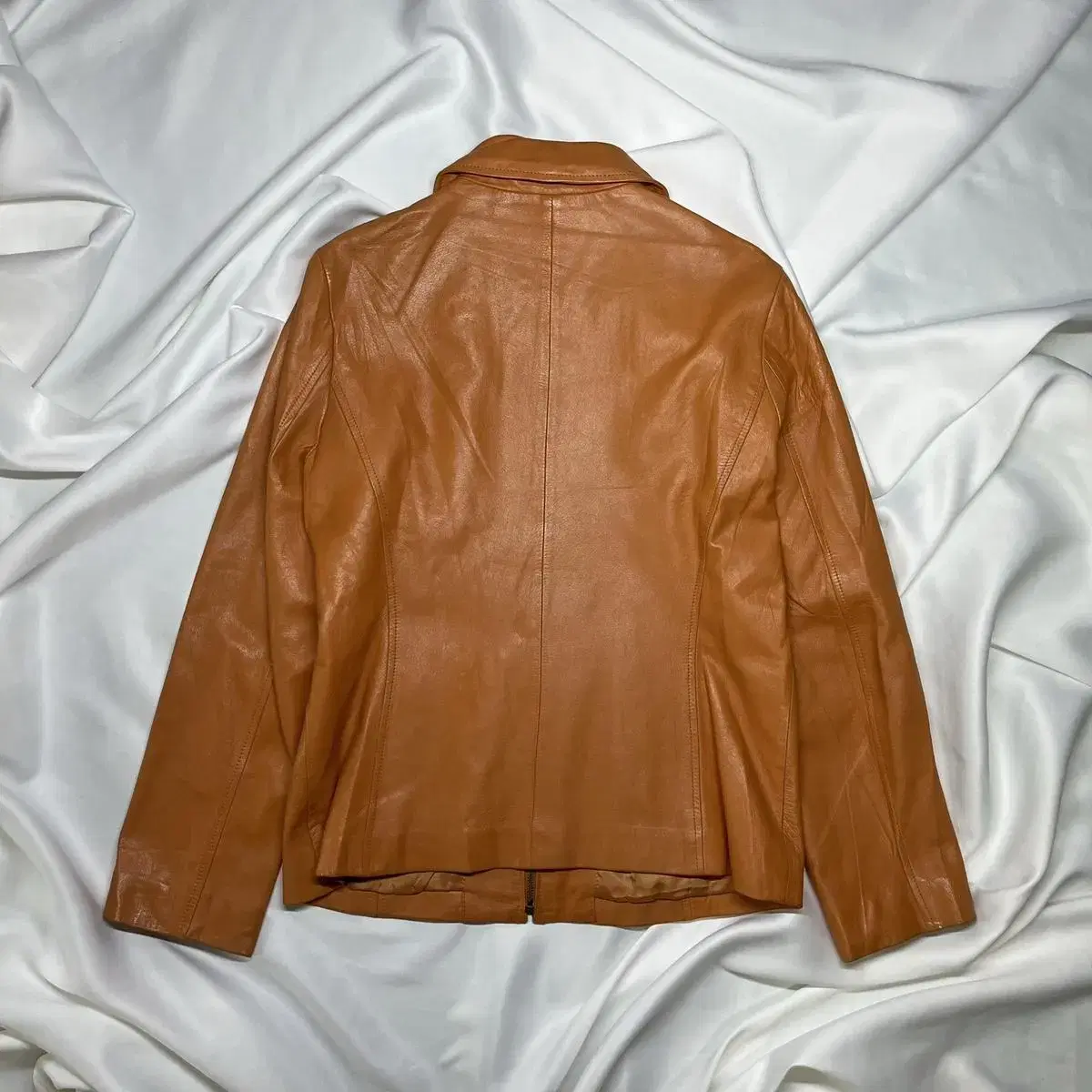 Lamb Leather Jacket (M/100)