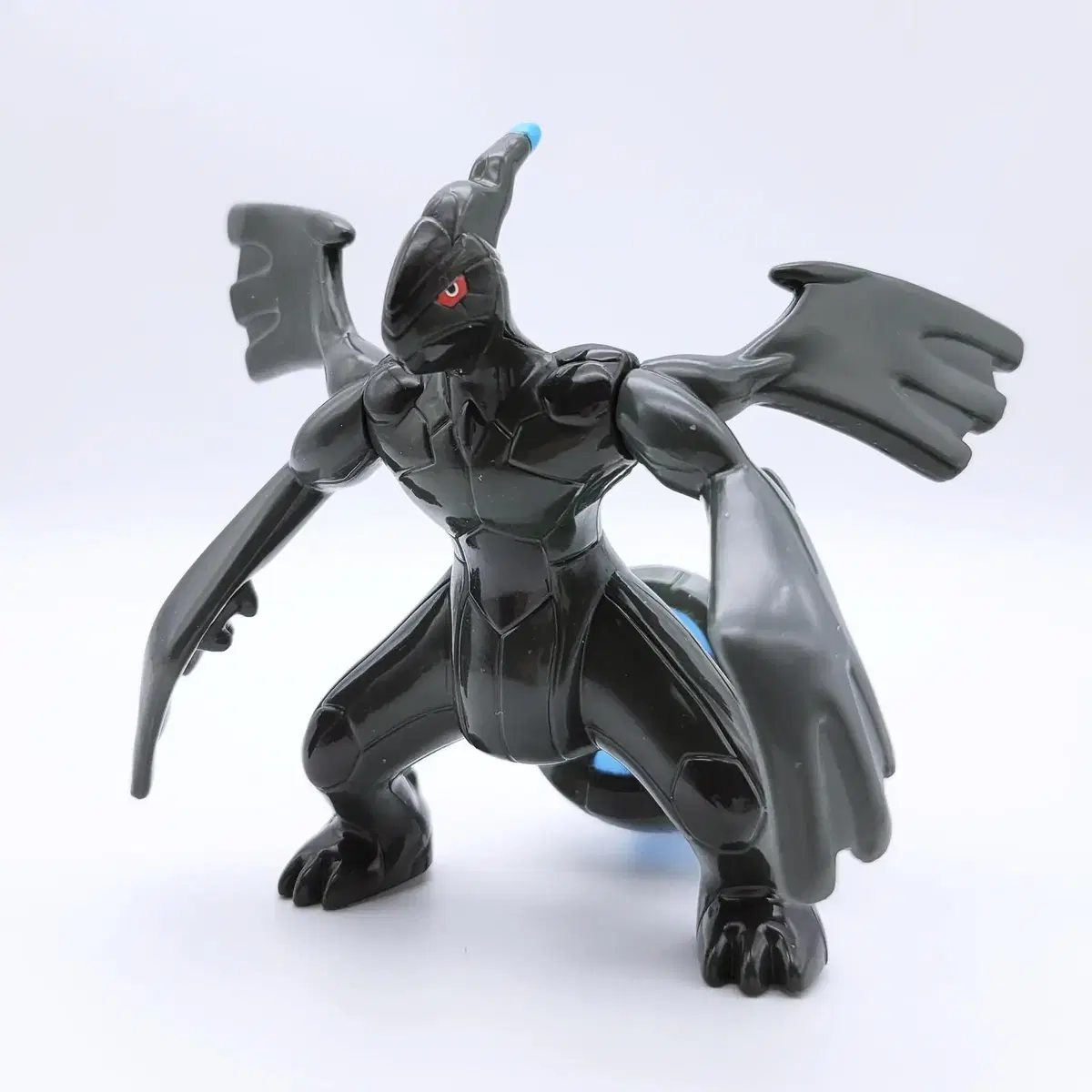 Pokemon McDonald's Happy Meal Figure (Zekromu)