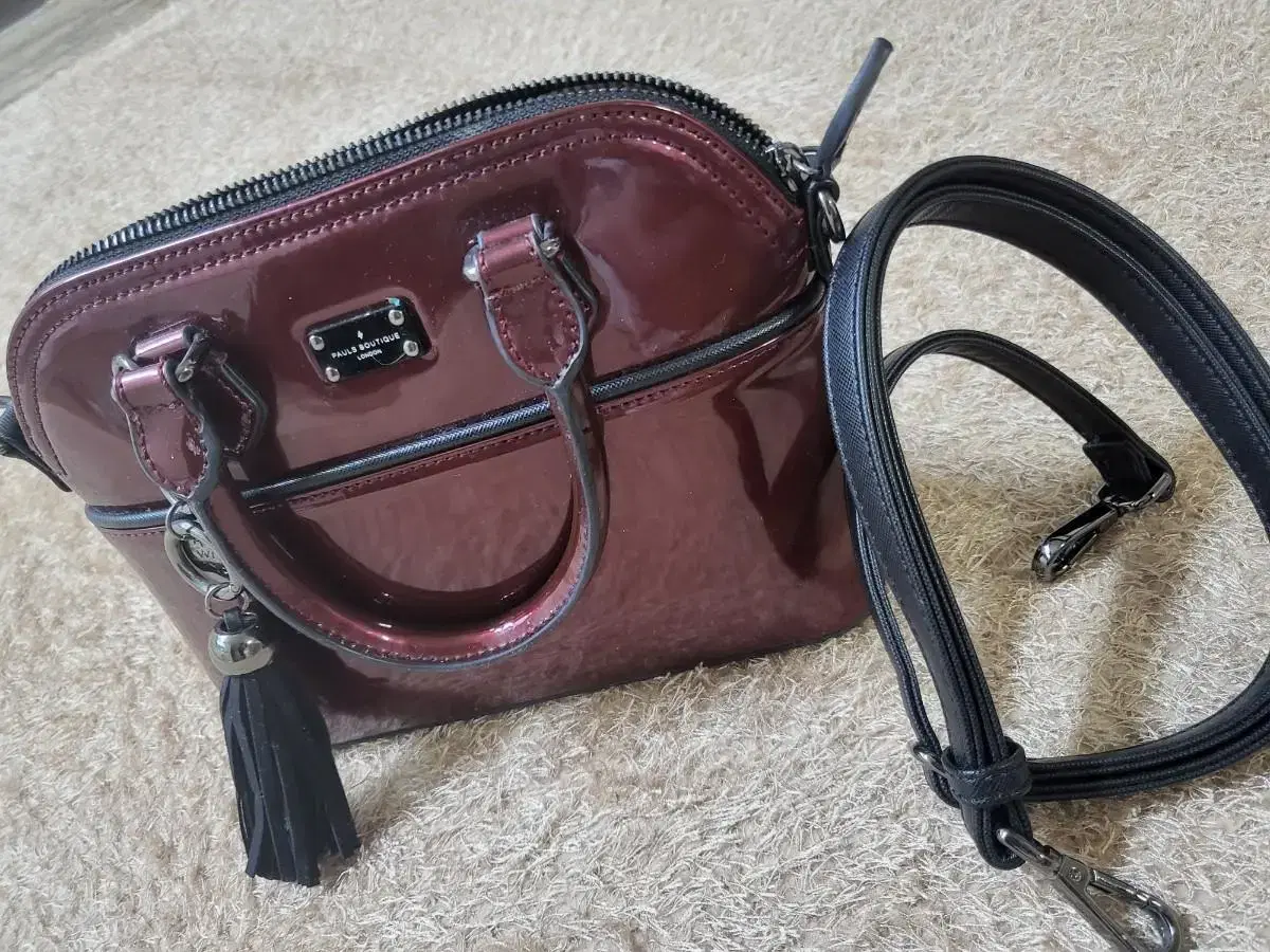 Falls Boutique Cross Bag