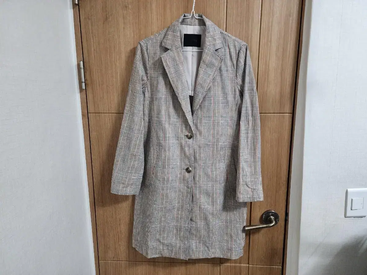 (55) Women's BNX Linen Blend Long Jacket