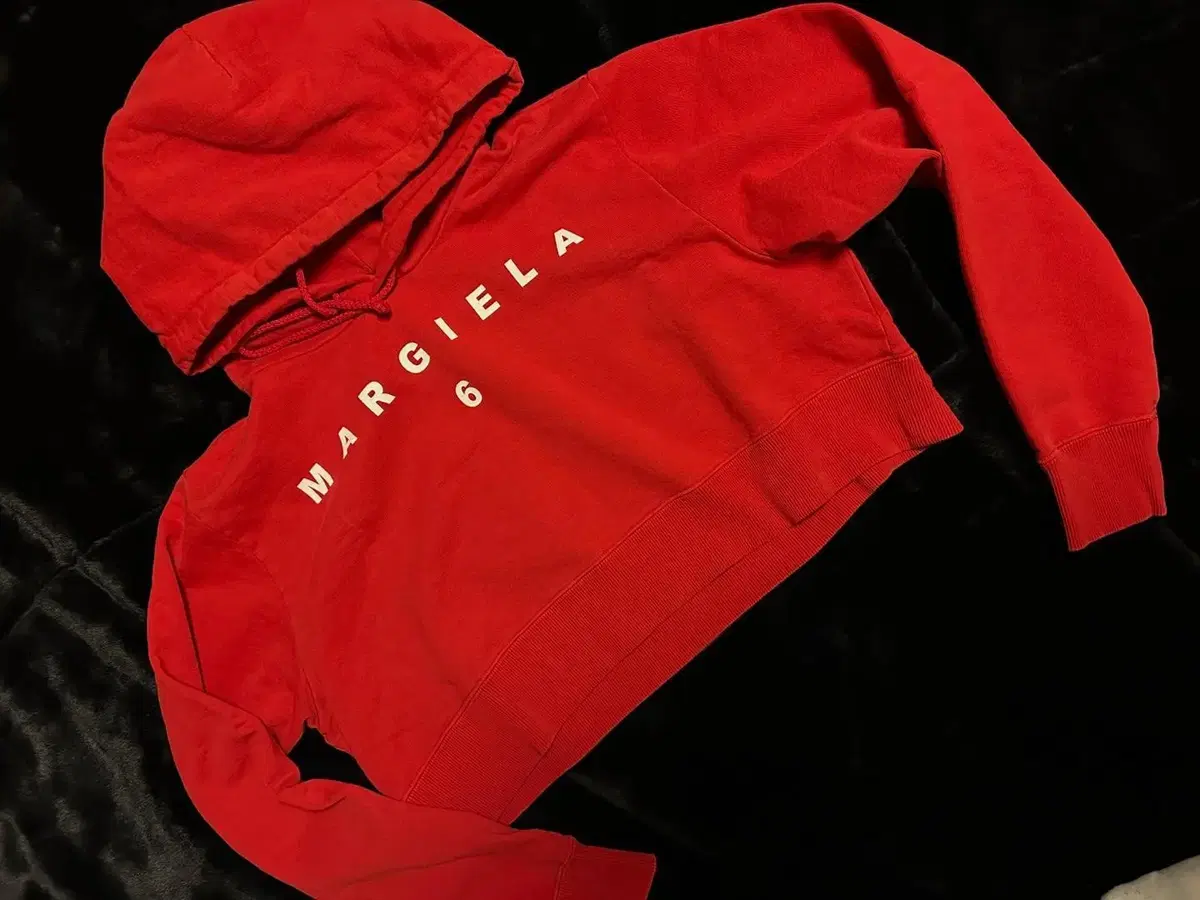 [XL] MM6 Seedling Margiela Crop Hoodie Red