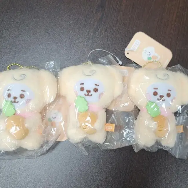 일본BT21 토끼 탓톤 마스코트 키링 알제이