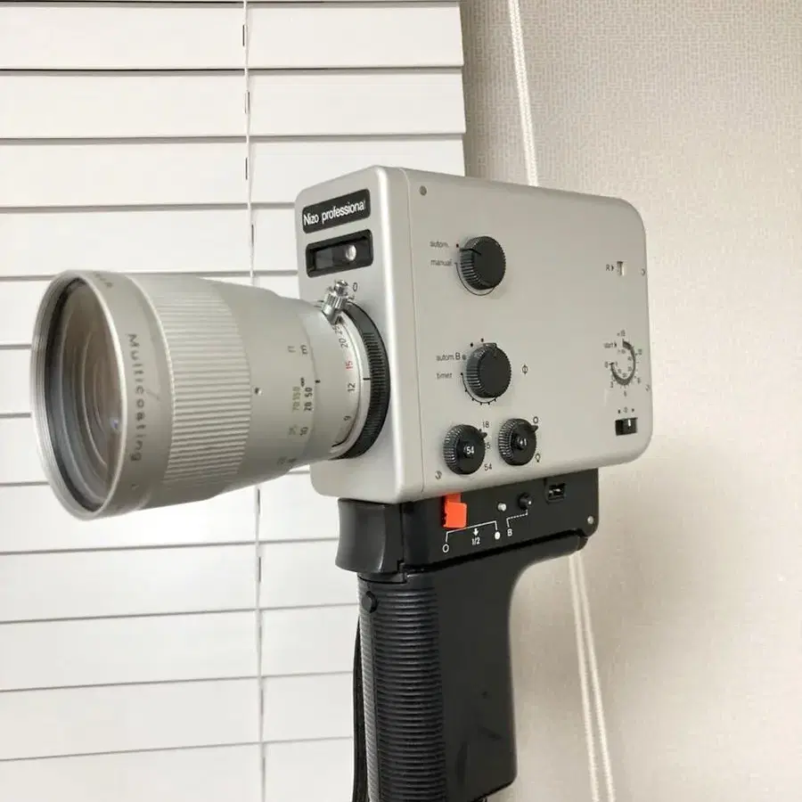 브라운 디터람스 Nizo Professional Super8 카메라