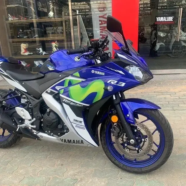 ~2018YZF R3 무비스타 그래픽 스티커 세트 팝니다