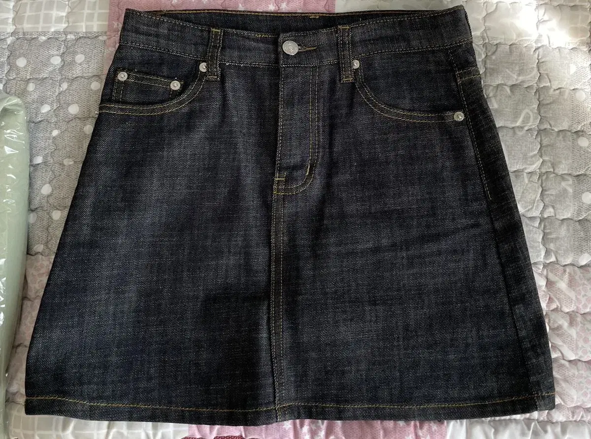 Women's A-line Denim Skirt (worn 2 times, good condition)