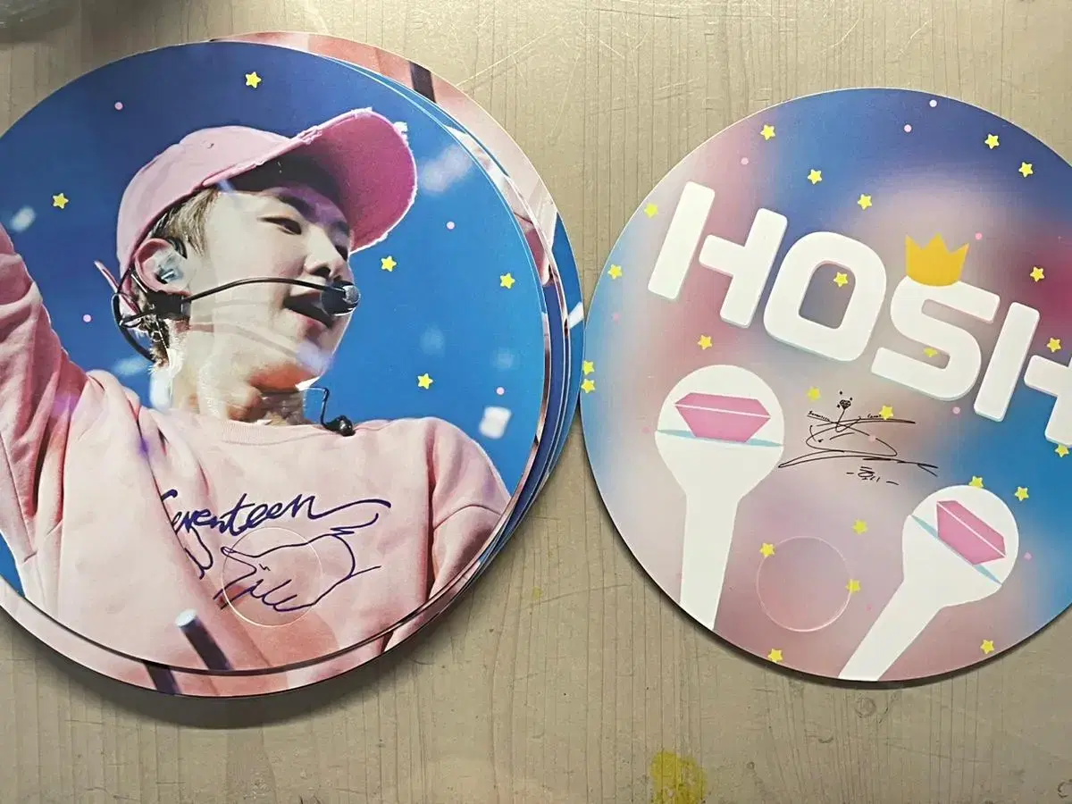 [Source] seventeen hoshi Bulk WTS of Double-Sided Debt (Chapter 15)