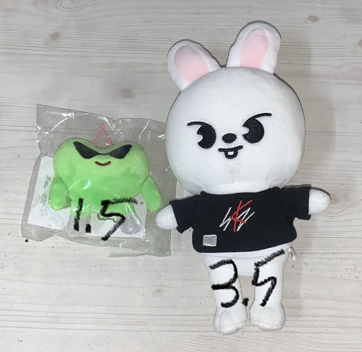 Straykids lee know doll Leavitt Hartin WTS