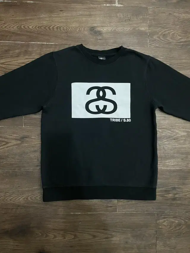 M 스투시 stussy 트라이브 월드 투어 크루 스웻셔츠 맨투맨 블랙