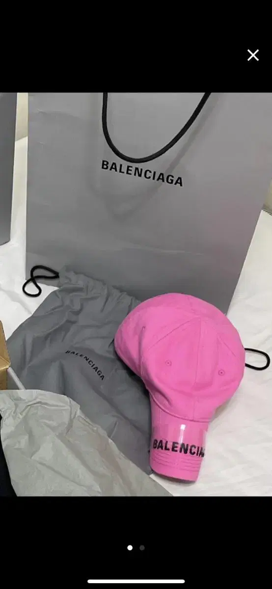 Balenciaga Pink Hat sealed New Products