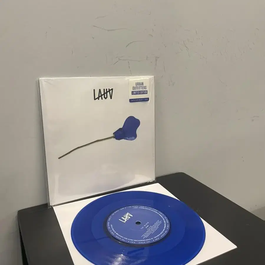 LP, lauv 7inch 한정반으로 아이묭 키미록 교환