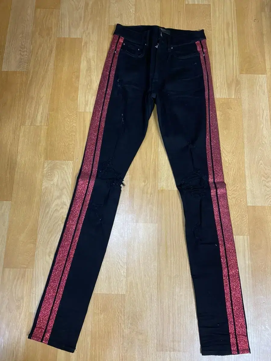 Amiri Jeans