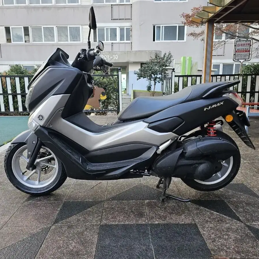 엔맥스 125cc 스쿠터 (외간상태좋음)