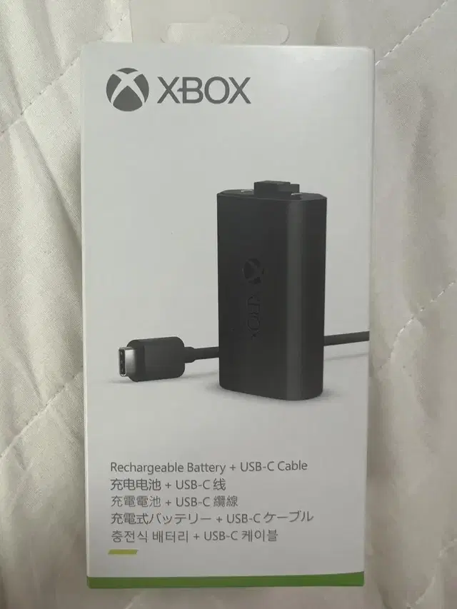 엑스박스 충전식 배터리 + USB-C 케이블