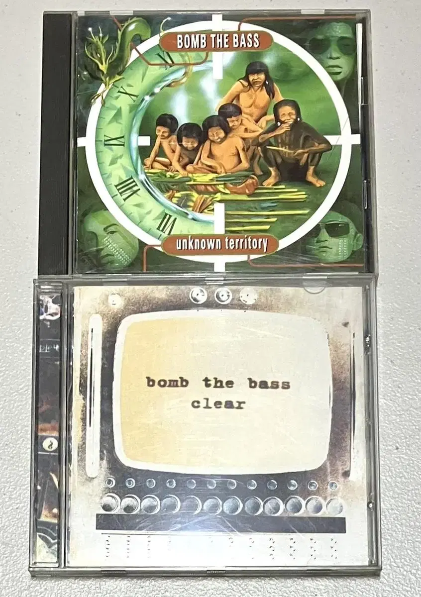 일본 직수입 Bomb The Bass CD2장 일괄 10000원