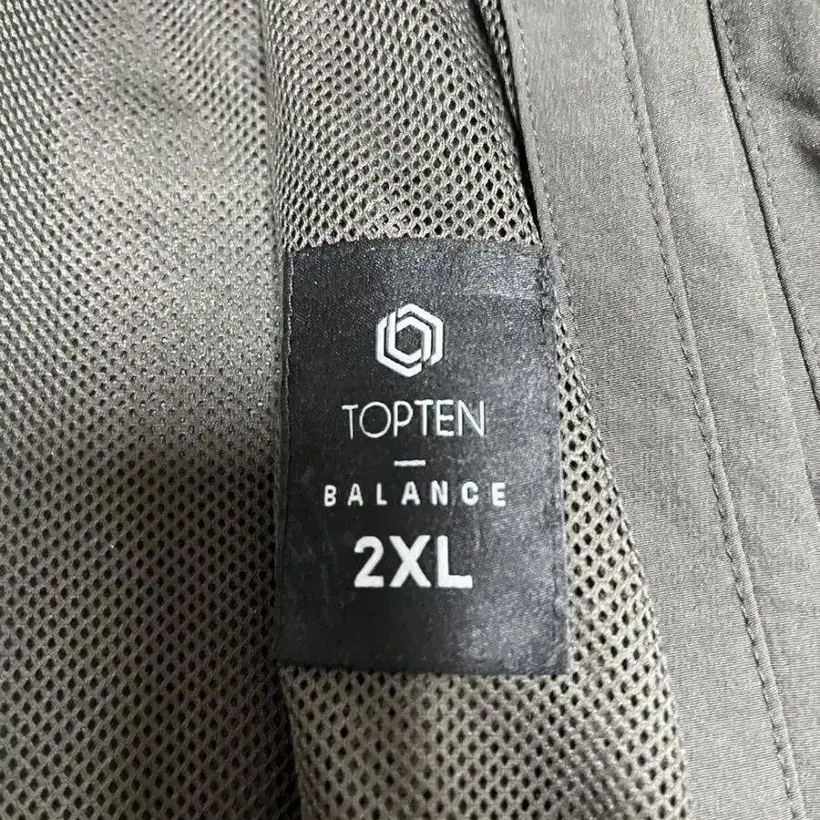 탑텐 어두운 카키색 자켓 2XL