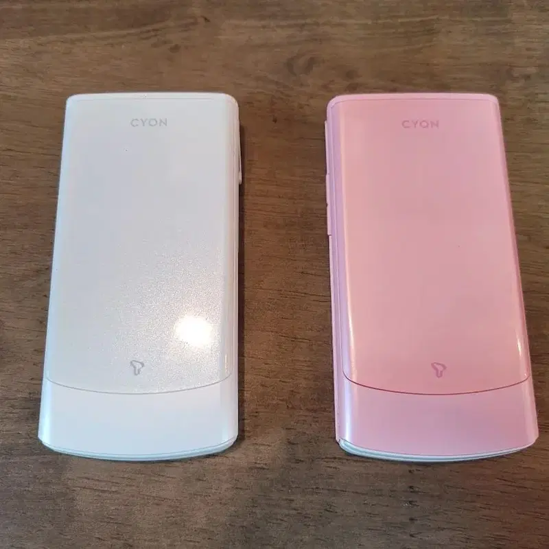 LG SU410 캔디폰 화이트 핑크 피처폰 폴더폰 싸게판매합니다