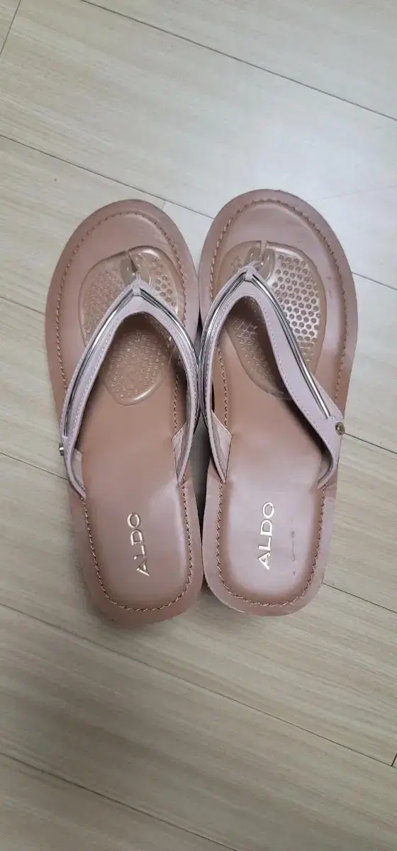 ALDO 통굽슬리퍼