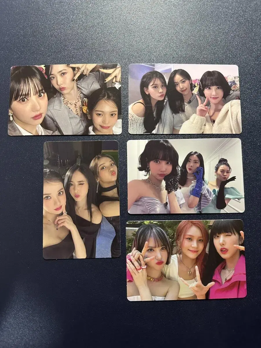 Viviz Group Photo Card