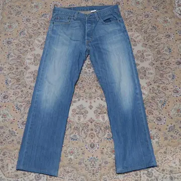 Levis 501 33x32 Made in Mexico 00